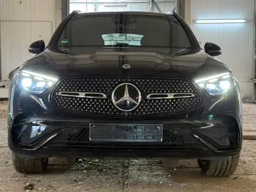 MERCEDES-BENZ GLC 220 d 4Matic ACC PANO 360  BURMESTER AHK