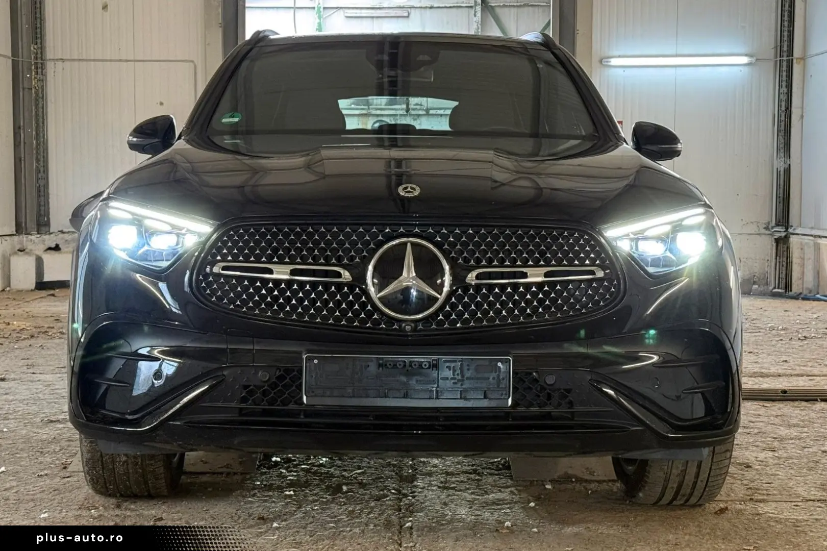 MERCEDES-BENZ GLC 220 d 4Matic ACC PANO 360  BURMESTER AHK