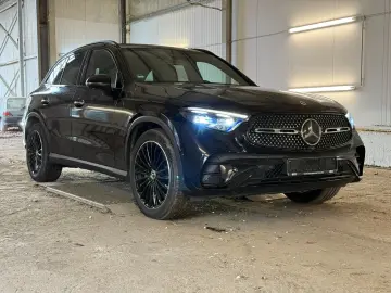 MERCEDES-BENZ GLC 220 d 4Matic ACC PANO 360  BURMESTER AHK