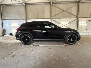 MERCEDES-BENZ GLC 220 d 4Matic ACC PANO 360  BURMESTER AHK