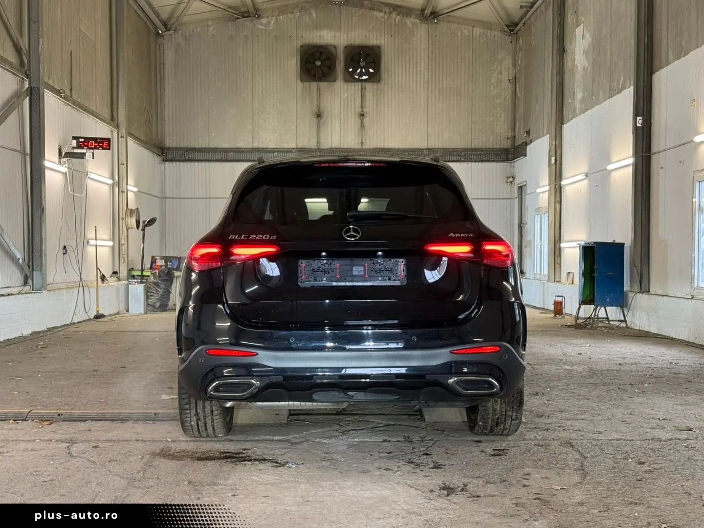 MERCEDES-BENZ GLC 220 d 4Matic ACC PANO 360  BURMESTER AHK