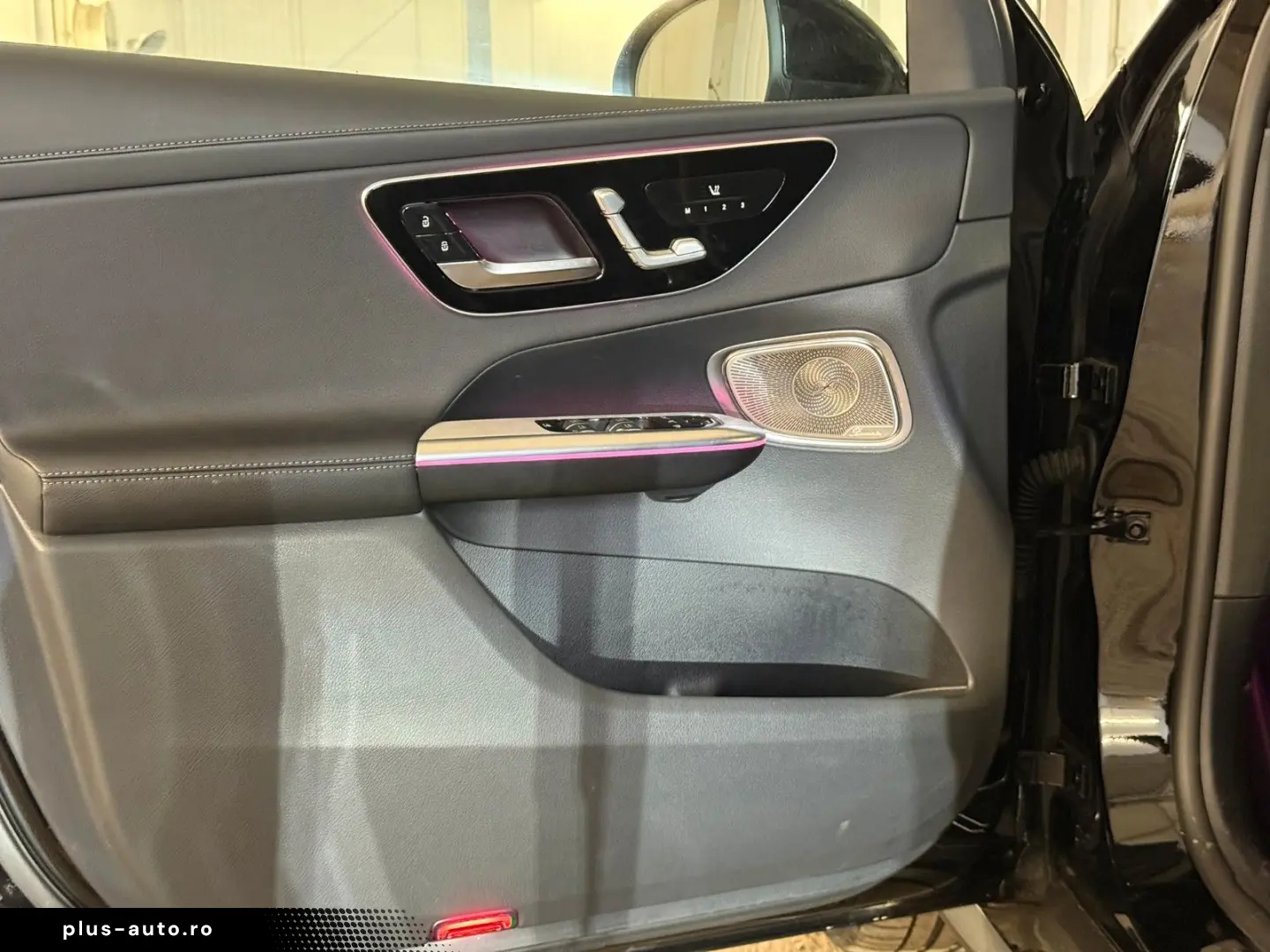 MERCEDES-BENZ GLC 220 d 4Matic ACC PANO 360  BURMESTER AHK