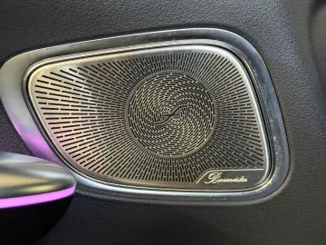 MERCEDES-BENZ GLC 220 d 4Matic ACC PANO 360  BURMESTER AHK