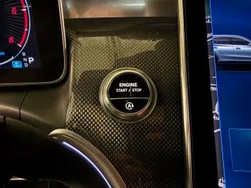 MERCEDES-BENZ GLC 220 d 4Matic ACC PANO 360  BURMESTER AHK