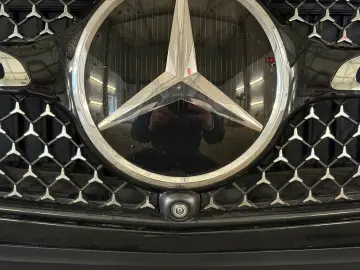 MERCEDES-BENZ GLC 220 d 4Matic ACC PANO 360  BURMESTER AHK