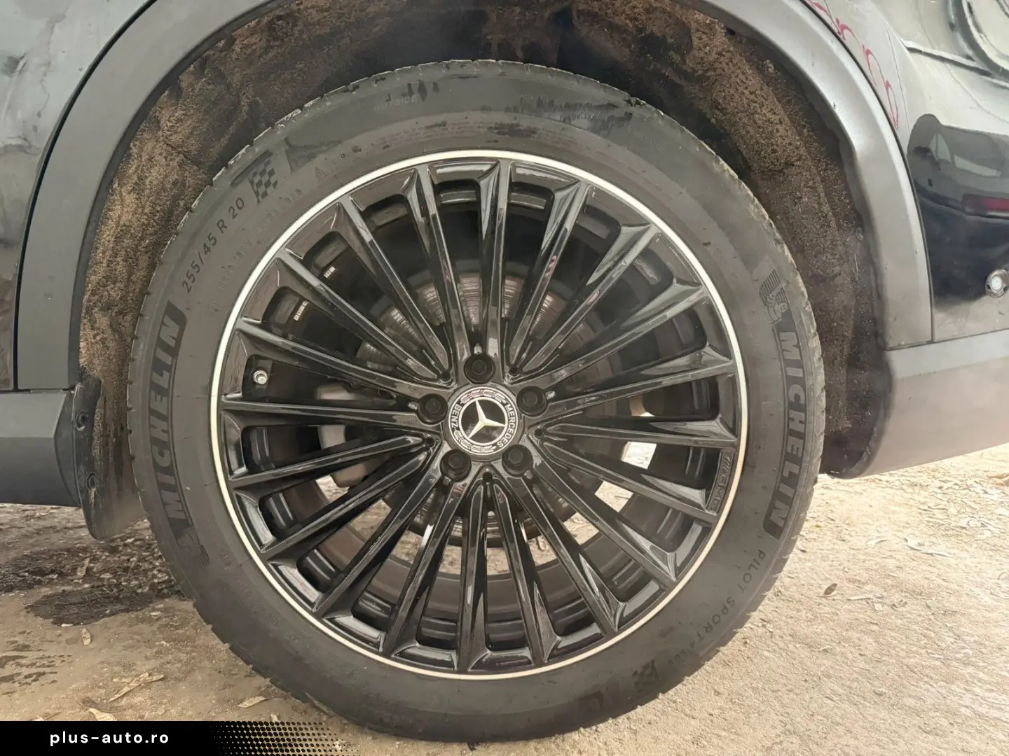 MERCEDES-BENZ GLC 220 d 4Matic ACC PANO 360  BURMESTER AHK