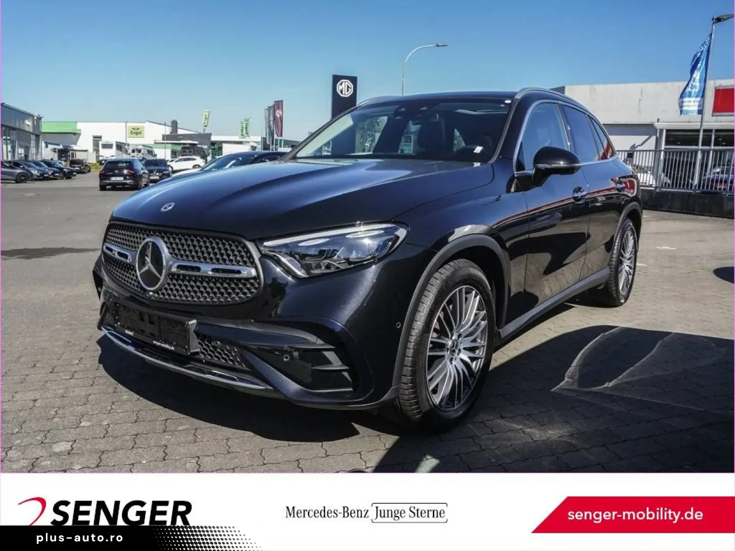 MERCEDES-BENZ GLC 220 d 4M AMG Distronic DigitalLight 360