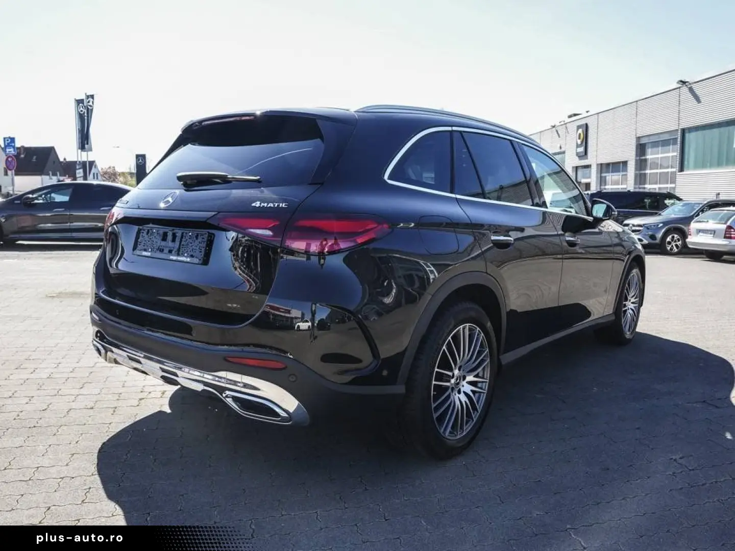 MERCEDES-BENZ GLC 220 d 4M AMG Distronic DigitalLight 360
