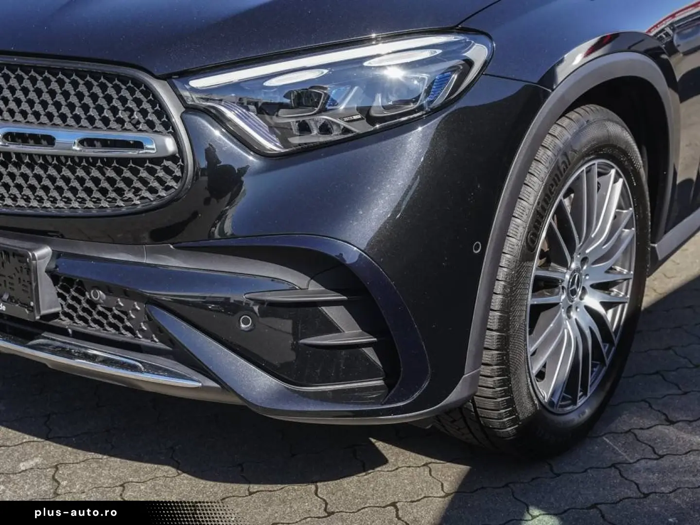 MERCEDES-BENZ GLC 220 d 4M AMG Distronic DigitalLight 360