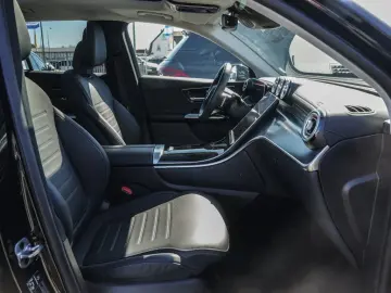 MERCEDES-BENZ GLC 220 d 4M AMG Distronic DigitalLight 360