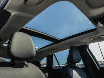 MERCEDES-BENZ GLC 220 d 4M AMG Distronic DigitalLight 360