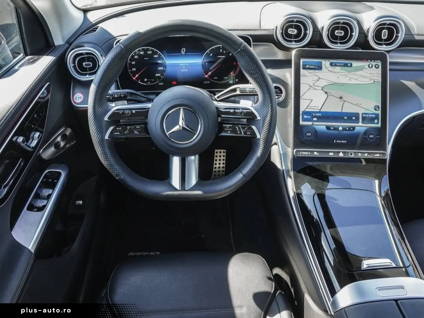 MERCEDES-BENZ GLC 220 d 4M AMG Distronic DigitalLight 360