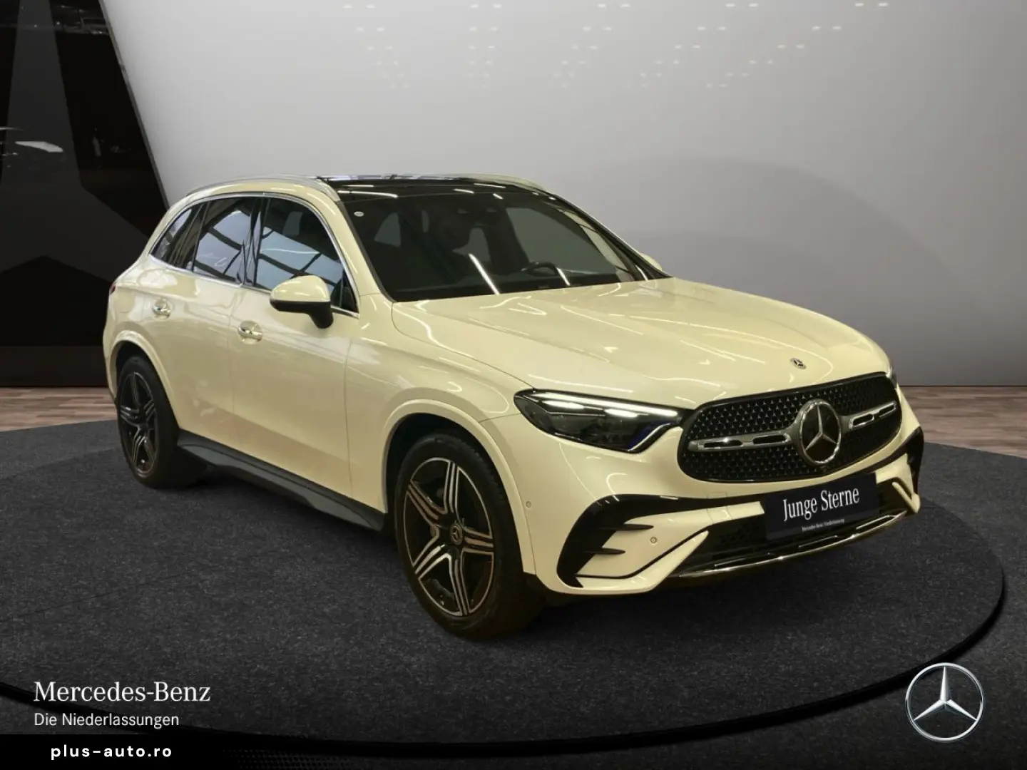 MERCEDES-BENZ GLC220d 4M AMG Prem Pano Distr DigiLED Burm