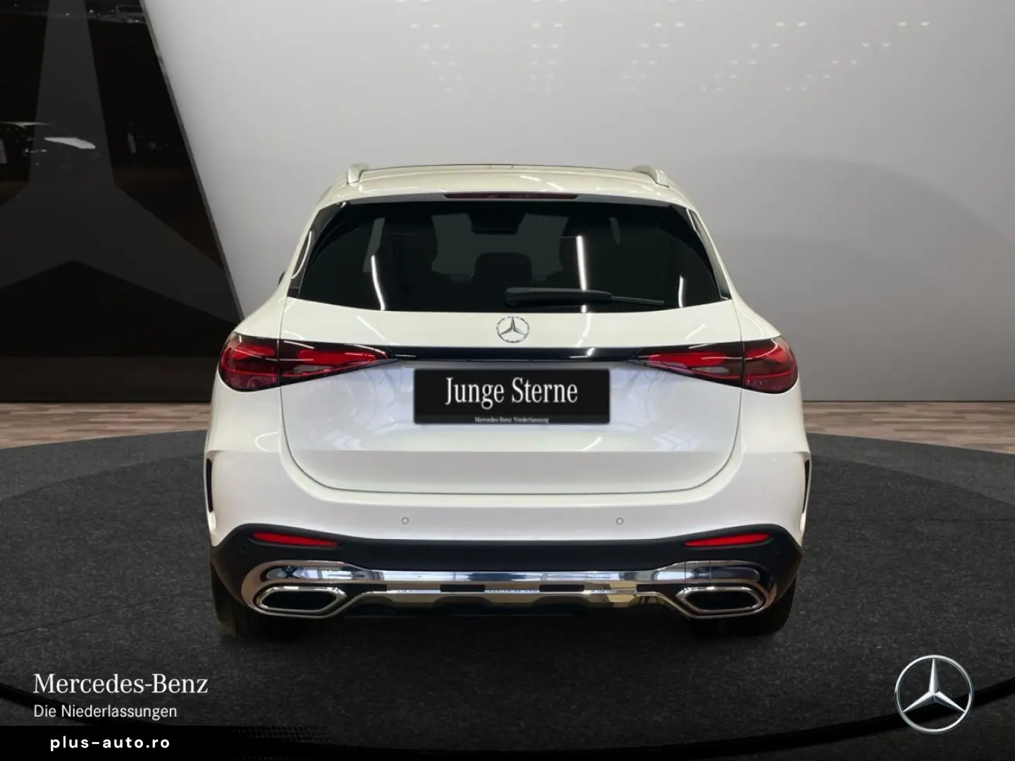 MERCEDES-BENZ GLC220d 4M AMG Prem Pano Distr DigiLED Burm