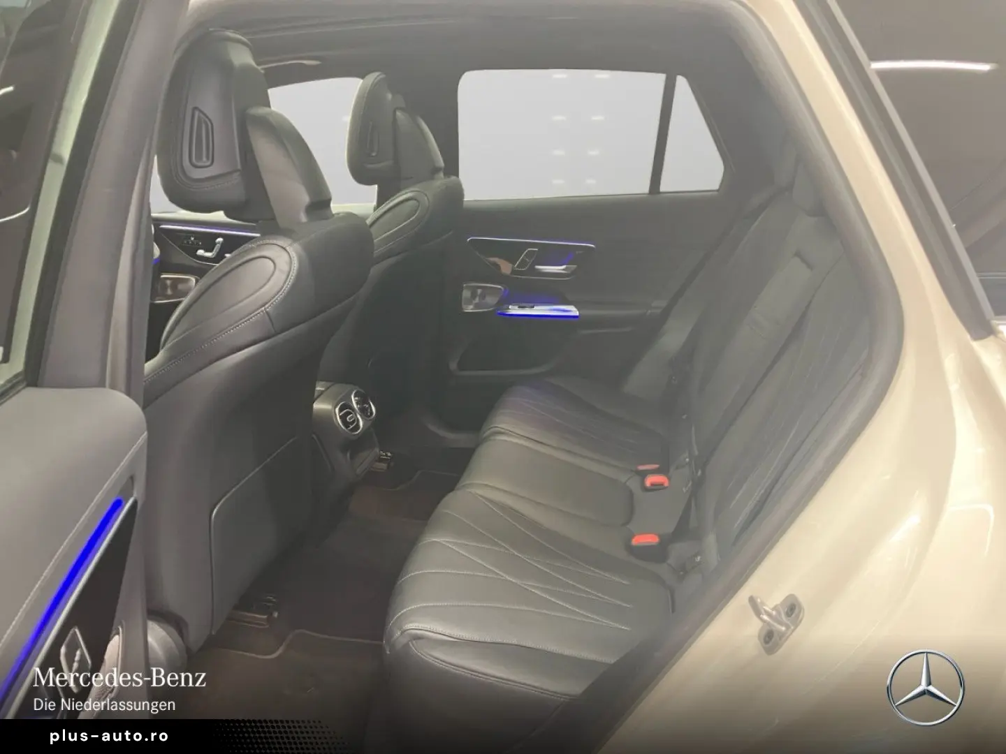 MERCEDES-BENZ GLC220d 4M AMG Prem Pano Distr DigiLED Burm