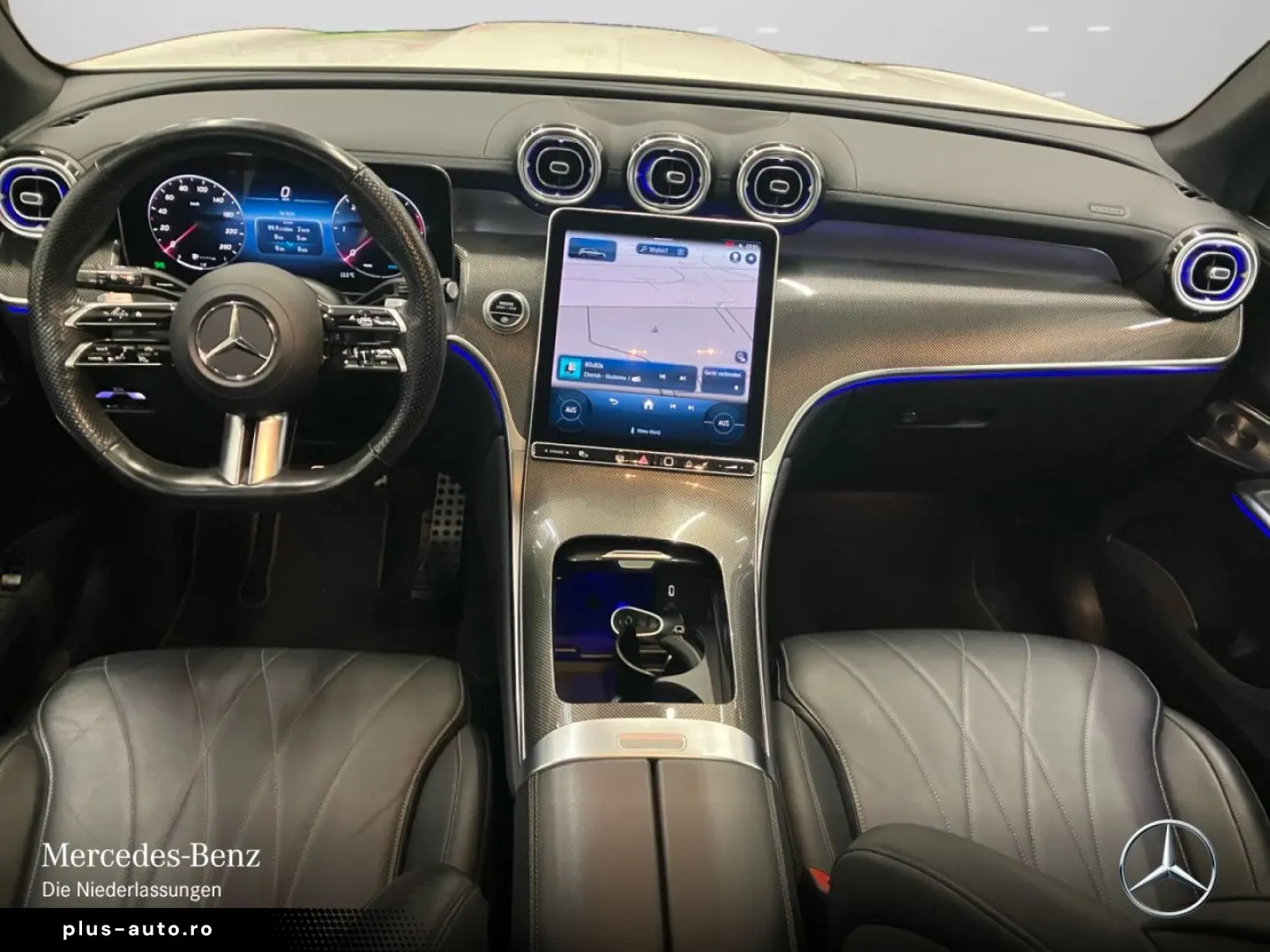 MERCEDES-BENZ GLC220d 4M AMG Prem Pano Distr DigiLED Burm