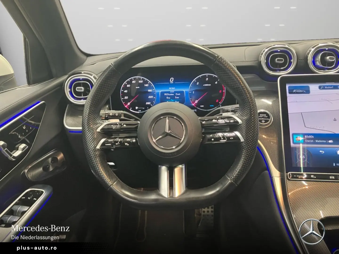 MERCEDES-BENZ GLC220d 4M AMG Prem Pano Distr DigiLED Burm