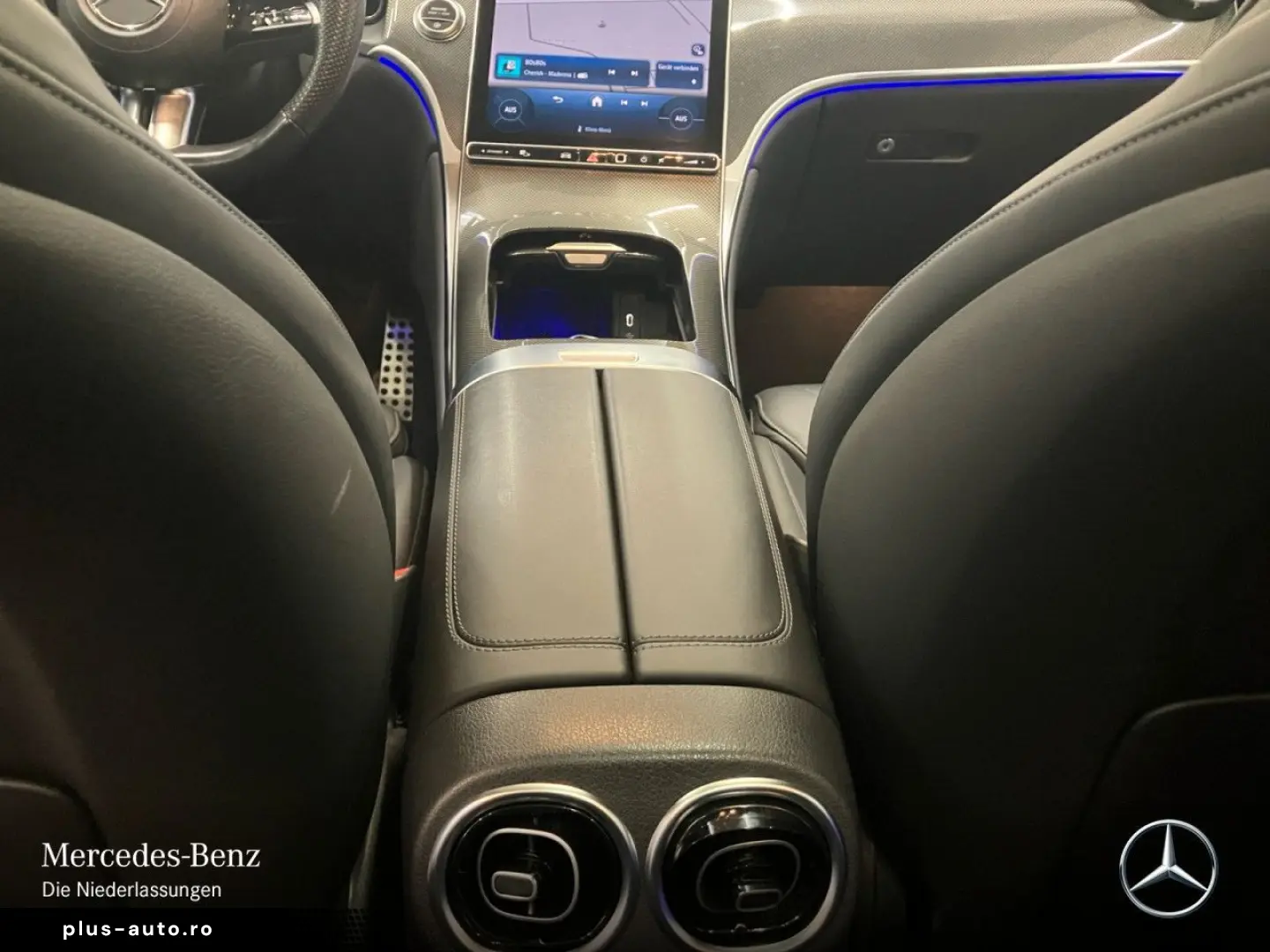 MERCEDES-BENZ GLC220d 4M AMG Prem Pano Distr DigiLED Burm