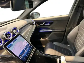 MERCEDES-BENZ GLC 300 4matic AMG AMG MBUX Night HUD Pano SHD