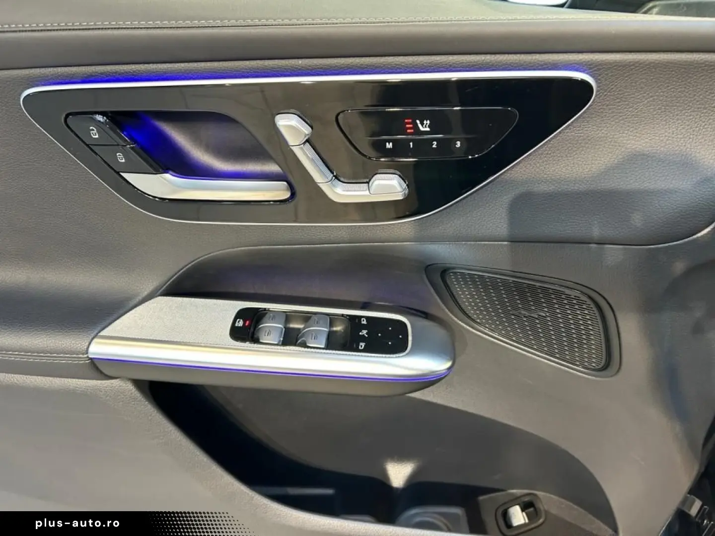 MERCEDES-BENZ GLC 300 4matic AMG AMG MBUX Night HUD Pano SHD