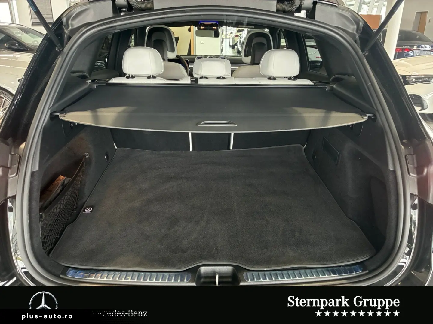 MERCEDES-BENZ GLC 300 d 4M AMG Premium Pano AHK Nigh&hellip;