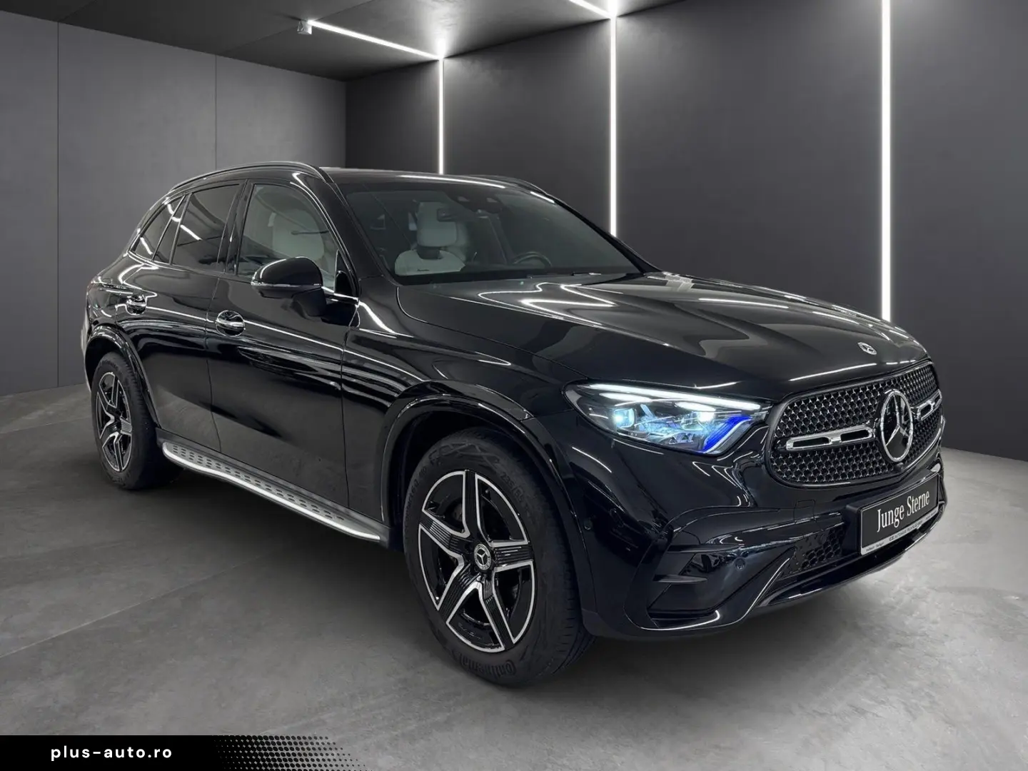 MERCEDES-BENZ GLC 300 d 4M AMG Pano HUD Burmester Di&hellip;