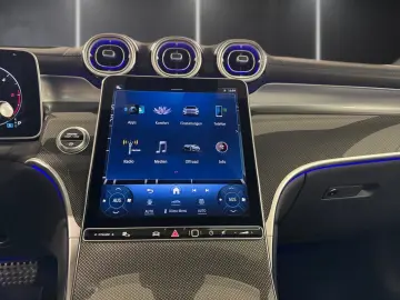 MERCEDES-BENZ GLC 300 d 4M AMG Pano HUD Burmester Di&hellip;