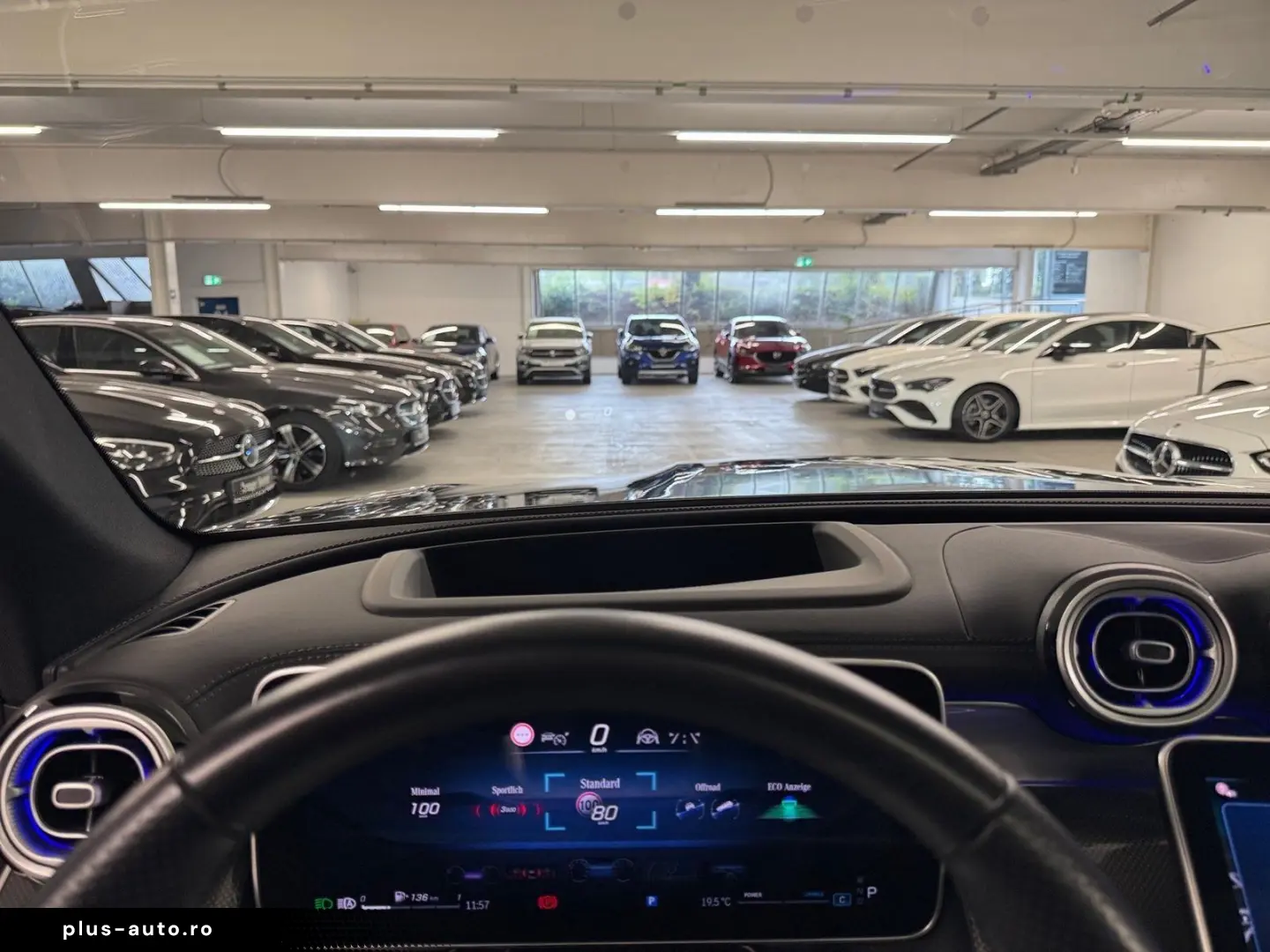 MERCEDES-BENZ GLC 300 d 4M AMG Pano HUD Burmester Di&hellip;