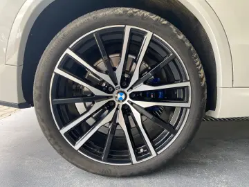 BMW X5 3.0 xDrive30d AT M Pachet