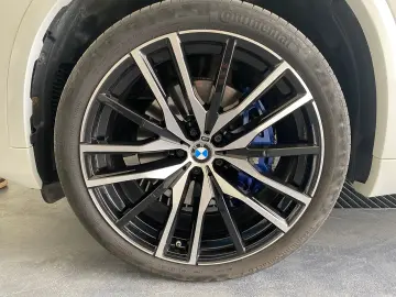 BMW X5 3.0 xDrive30d AT M Pachet