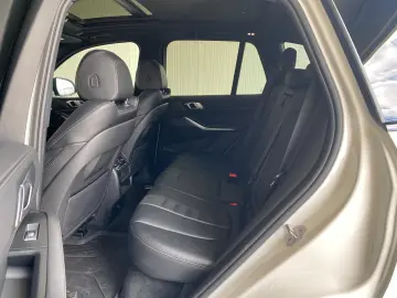 BMW X5 3.0 xDrive30d AT M Pachet