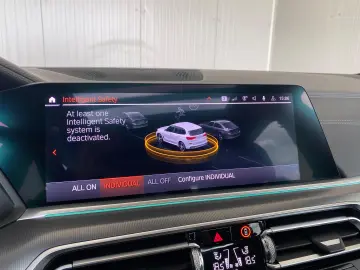 BMW X5 3.0 xDrive30d AT M Pachet