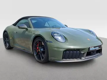 Porsche 992 .2 911 Carrera 4 GTS