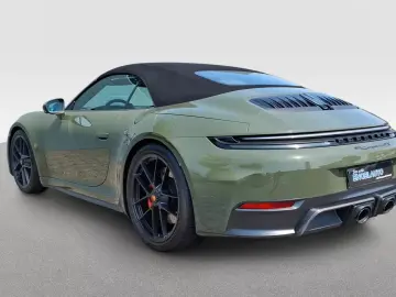 Porsche 992 .2 911 Carrera 4 GTS