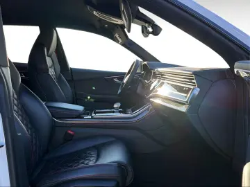AUDI Q8 50 TDI quattro competition plus S line