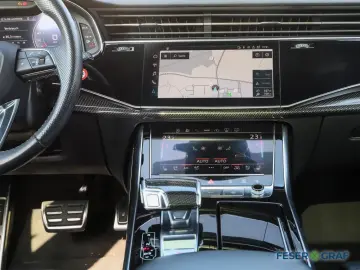 AUDI Q8 50 TDI qu. 2x S line competition AHK Pano 22
