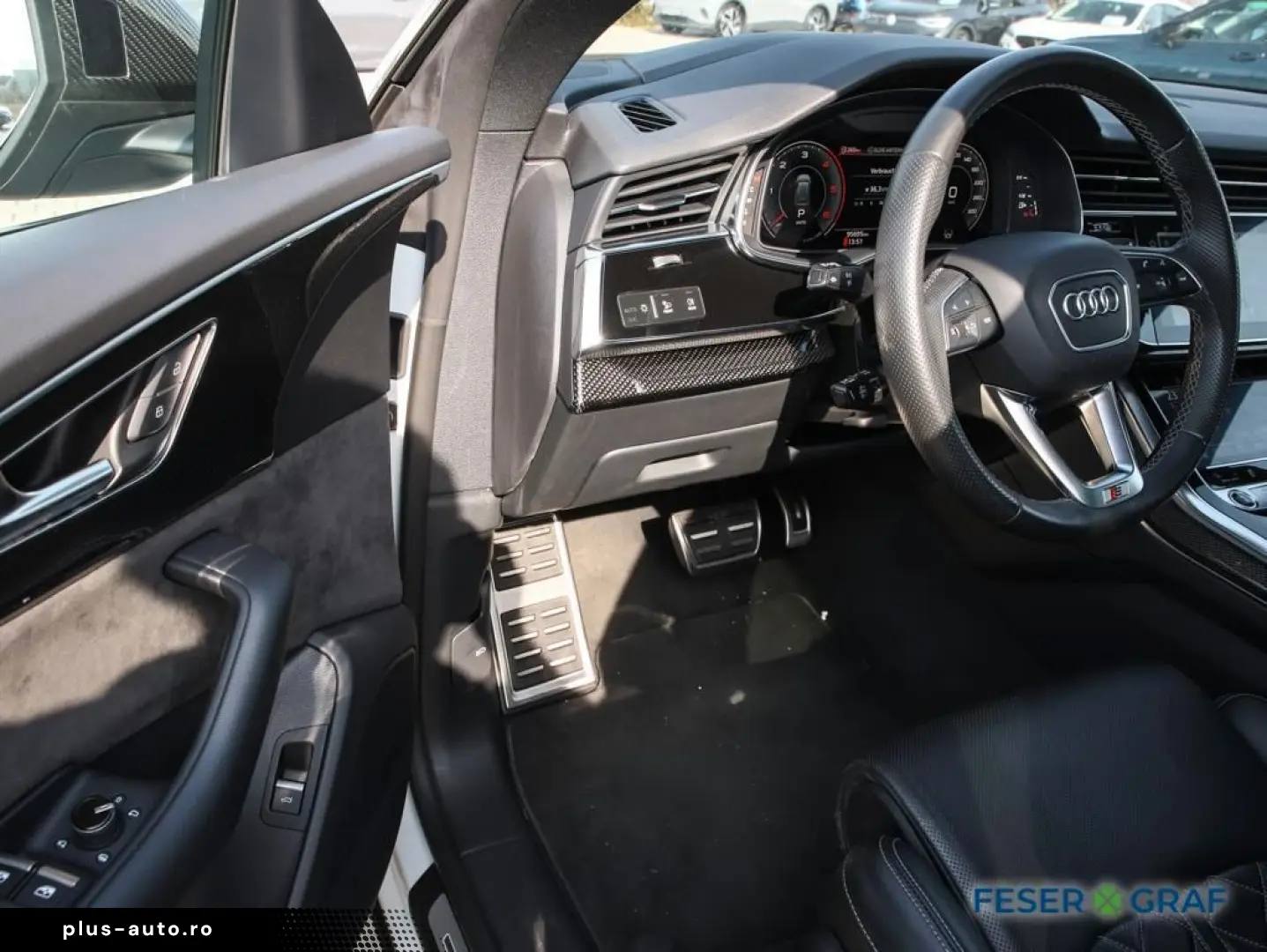 AUDI Q8 50 TDI qu. 2x S line competition AHK Pano 22