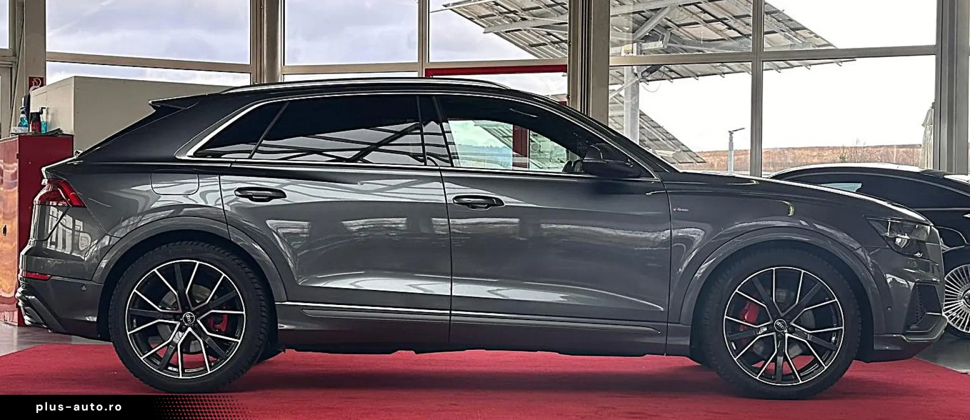 AUDI Q8 50 TDI quattro S-Line Allradlenk AHK 360  STA