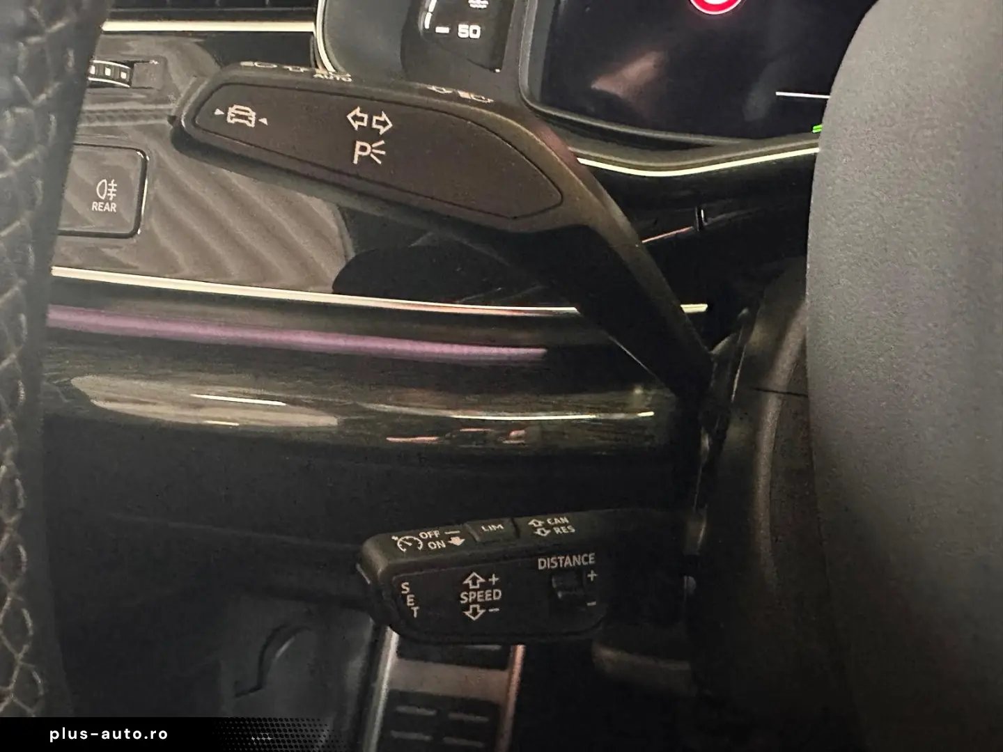 AUDI Q8 50 TDI quattro S-Line Allradlenk AHK 360  STA