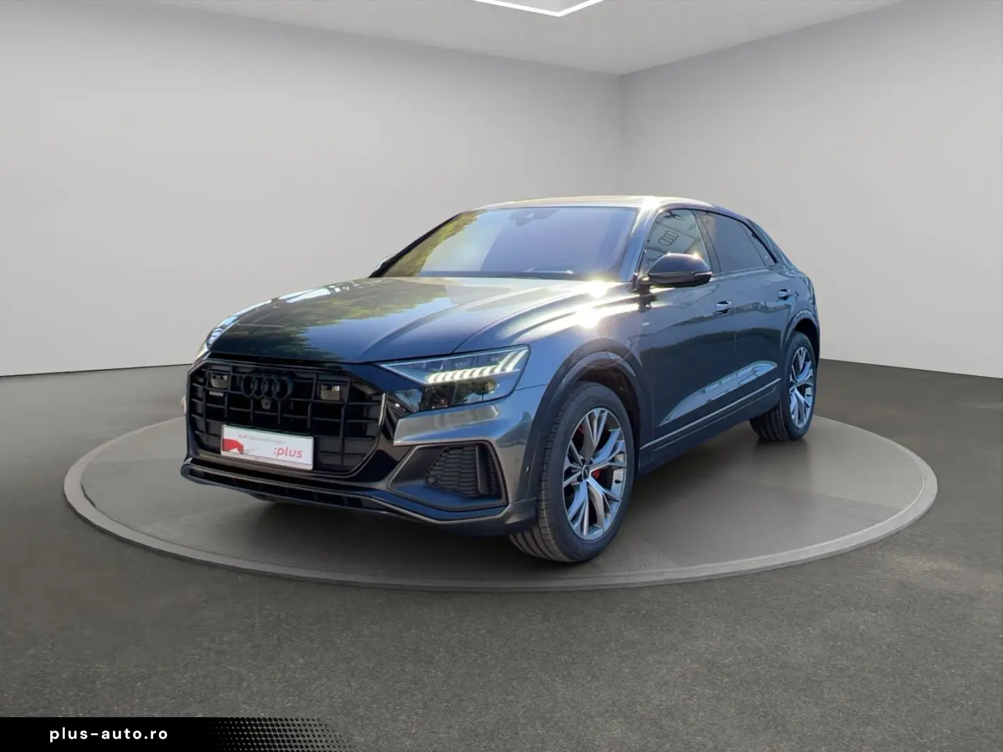 AUDI Q8 50 TDI qu. s-line STANDHZG. AHK ACC MATRXI LE