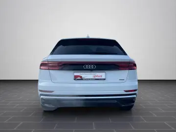 AUDI Q8 50 TDI quattro S LINE HD-MAT PANO B&O