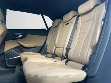 AUDI Q8 50 TDI quattro S LINE HD-MAT PANO B&O