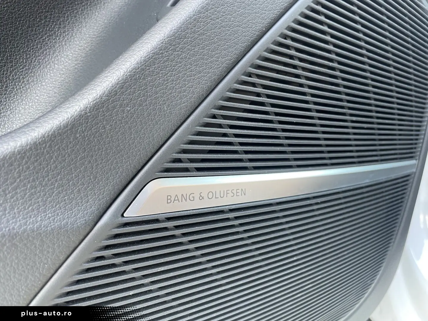 AUDI Q8 50 TDI quattro S LINE HD-MAT PANO B&O