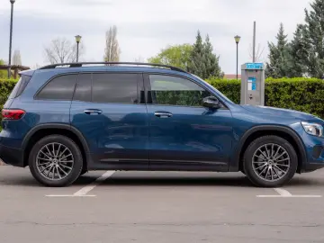 Mercedes-Benz GLB 200d 4MATIC