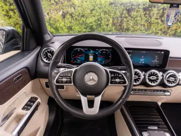 Mercedes-Benz GLB 200d 4MATIC