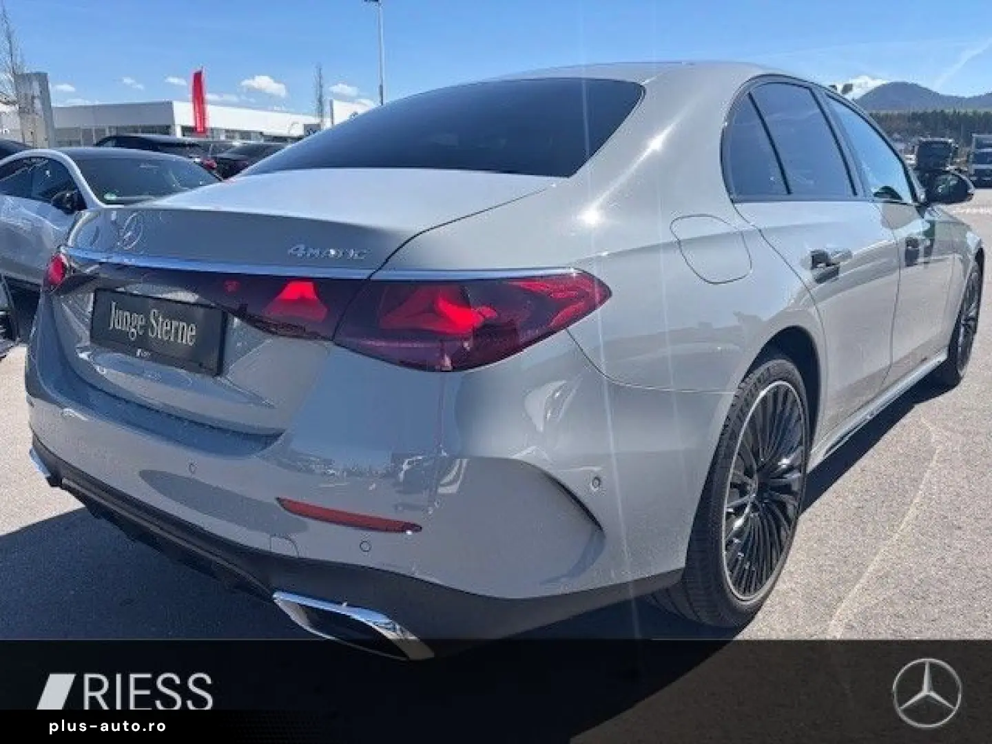 MERCEDES-BENZ E 400 e 4M AMG Sport Night Distr HUD 360