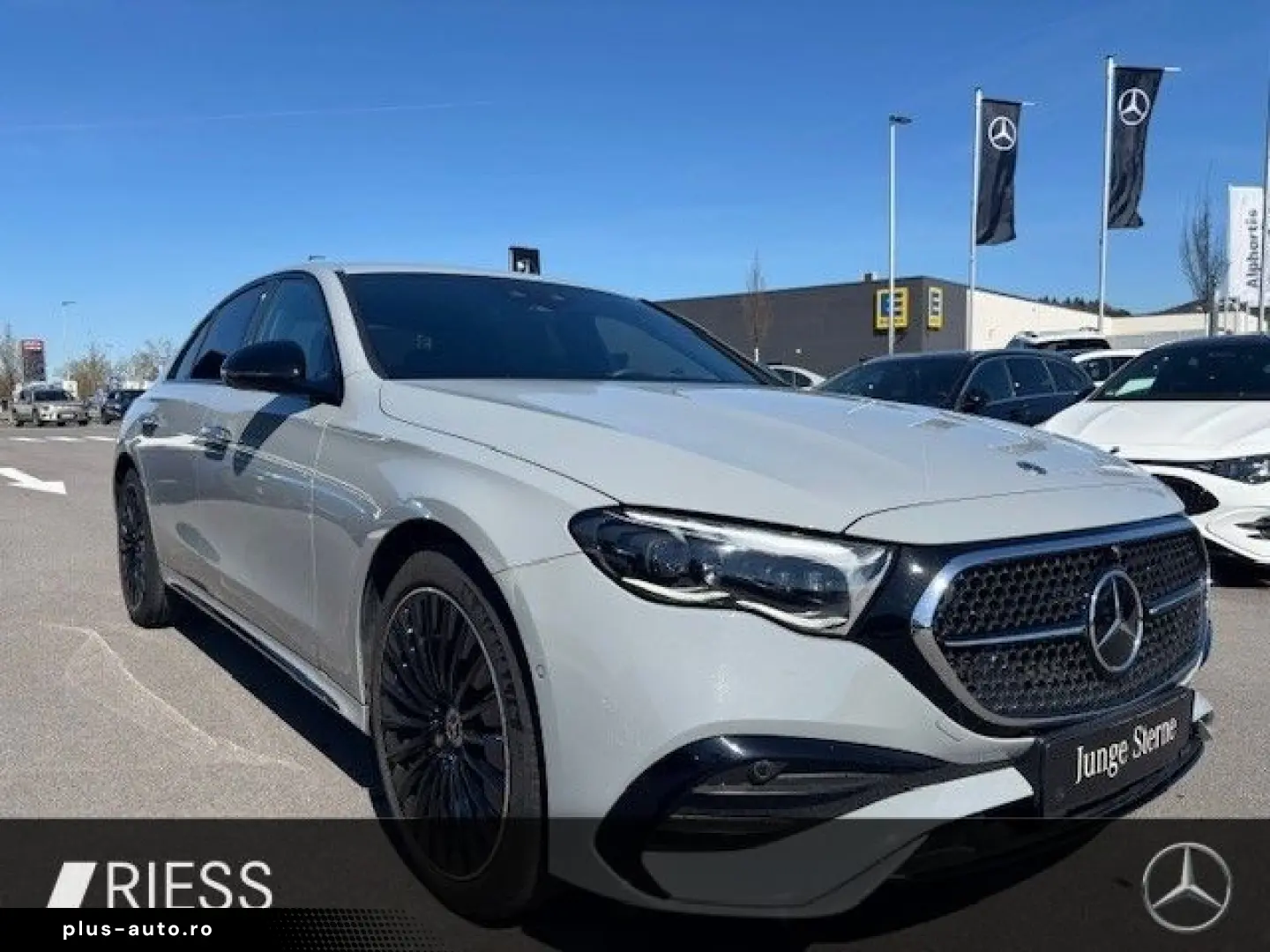 MERCEDES-BENZ E 400 e 4M AMG Sport Night Distr HUD 360