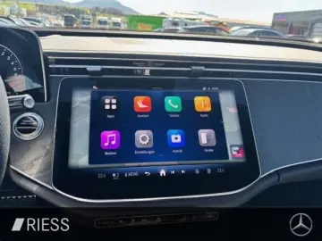 MERCEDES-BENZ E 400 e 4M AMG Sport Night Distr HUD 360