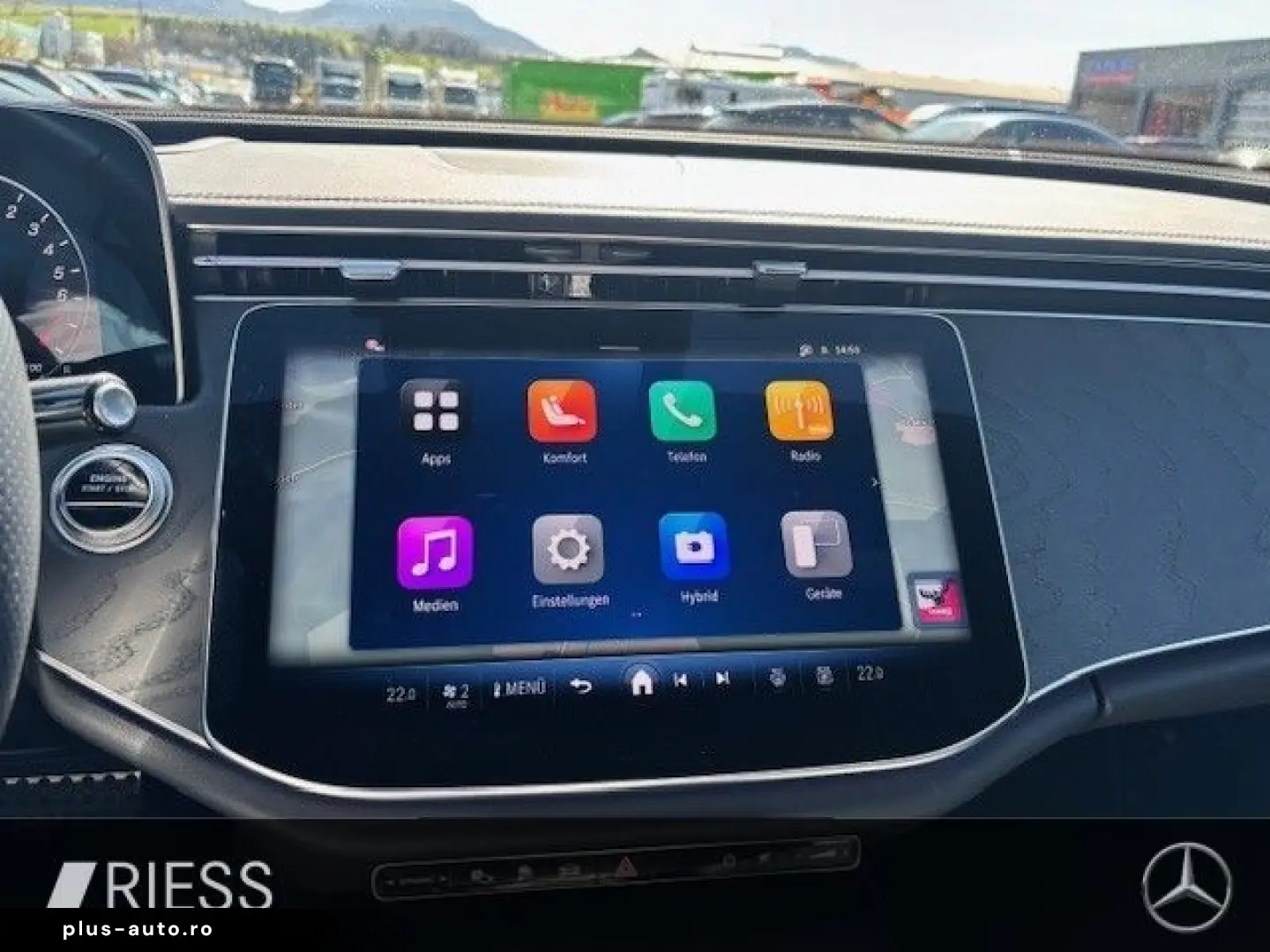 MERCEDES-BENZ E 400 e 4M AMG Sport Night Distr HUD 360