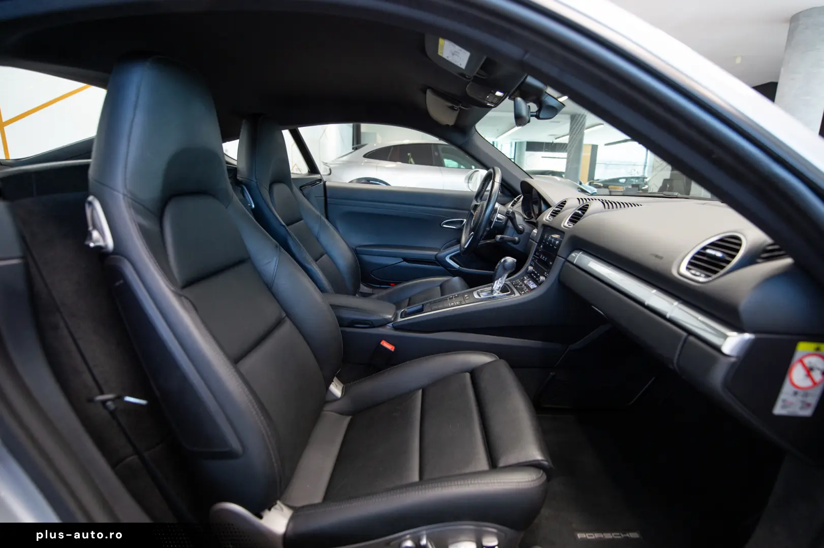 Porsche 718 Cayman (982) 2.0 PDK